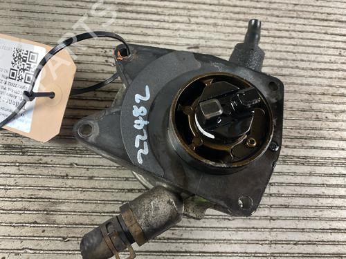 Used Vacuum pump OPEL ANTARA A (L07) 2.0 CDTI 4x4 (150 hp) 16784562