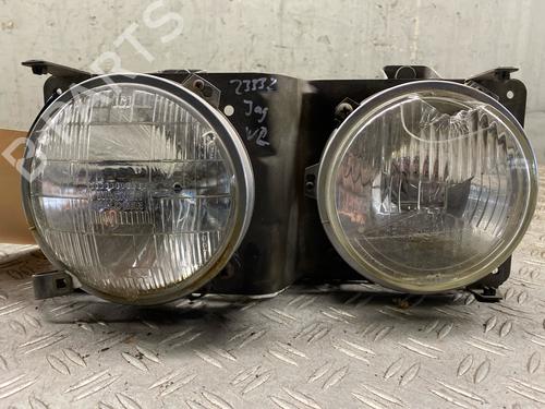 Venstre forlygte Venstre forlygte JAGUAR XJ (XJ40, XJ81) 6 3.2 24V (199 hp) 34010359 34010359