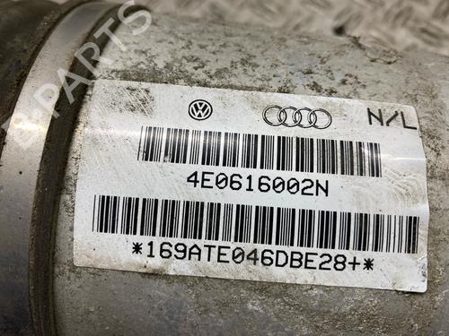 Listwa nadkola tylnego prawego AUDI A8 D3 (4E2, 4E8) 4.2 TDI quattro | BP29946735C137