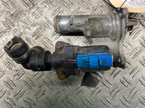 Termostathus Termostathus FORD GRAND C-MAX (DXA/CB7, DXA/CEU) 1.6 EcoBoost (150 hp) 35811323 35811323
