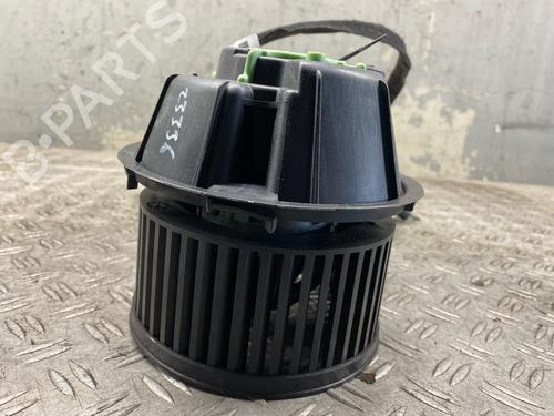 Used Heater blower motor Heater blower motor DACIA SANDERO 1.4 (BS0C, BS0A, BS0G, BS1F, BS0E) (75 hp) 34582302 34582302