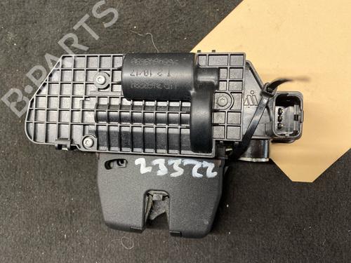 Bagklap lås Bagklap lås PEUGEOT 2008 I (CU_) 1.2 THP 110 / PureTech 110 (110 hp) 33698005 33698005