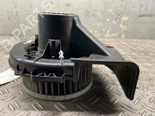 Used Heater blower motor SEAT IBIZA IV SC (6J1, 6P5) 1.4 (85 hp) 28153602