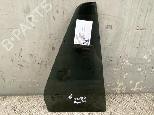 Used Front right quarter glass HYUNDAI SANTA FÉ II (CM) 2.2 CRDi 4x4 (155 hp) 27482391