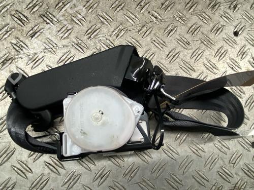 Used Rear right seatbelt HONDA JAZZ III (GE_, GG_, GP_, ZA_) 1.2 (GG1) (90 hp) 30730463