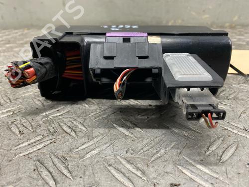 Fuse box VW GOLF PLUS V (5M1, 521) 1.4 16V | BP25478355E1 
