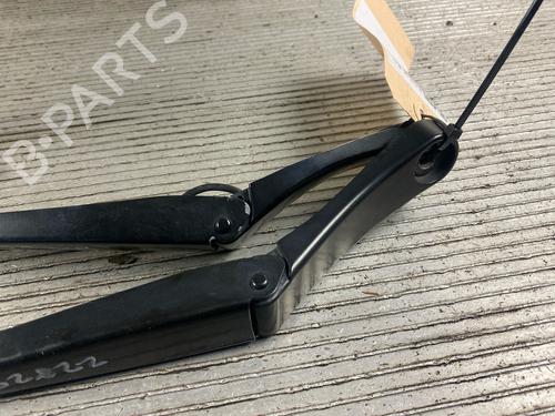 Front windshield wiper arm OPEL ASTRA K Sports Tourer (B16) 1.6 CDTi (35) | BP24626940C143 