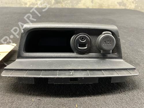 cupobject-holder-peugeot-2008-i-cu_-2013-33690530 main image