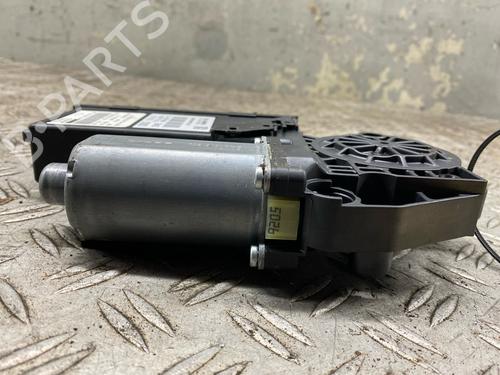 Moteur de lève-vitre avant gauche AUDI A8 D3 (4E2, 4E8) 4.2 TDI quattro | BP29917876E21