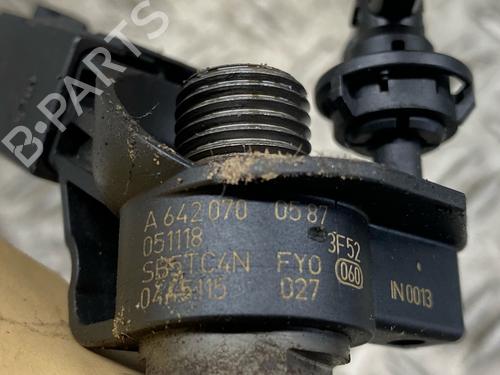Injector MERCEDES-BENZ E-CLASS T-Model (S211) E 320 T CDI (211.222) | BP28494246M100