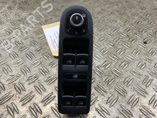 Used Left front window switch VW GOLF VI (5K1) 2.0 TDI (140 hp) 28423781