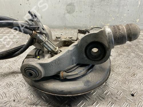 Right rear steering knuckle VOLVO V70 II (285) D5 | BP25599670M28 