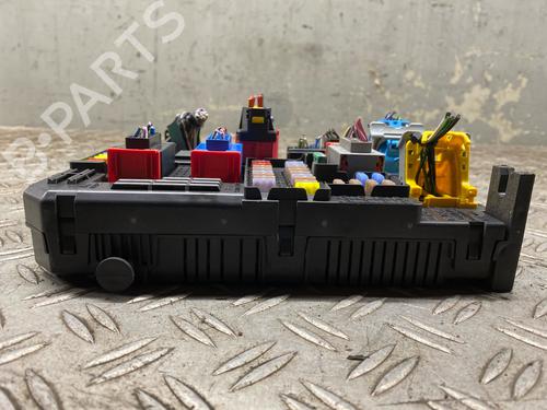 Fuse box OPEL CROSSLAND X / CROSSLAND (P17, P2QO) 1.2 (75) | BP31901966E1