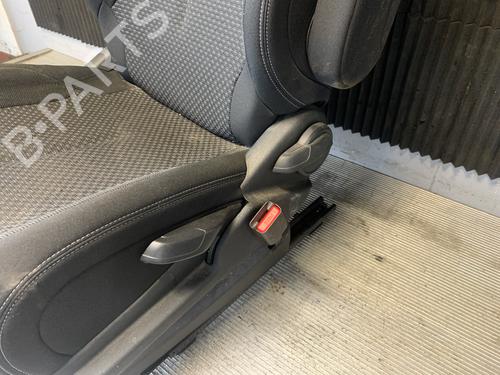 Right front seat CITROËN C4 Picasso I MPV (UD_) 1.6 HDi | BP18729099C16 