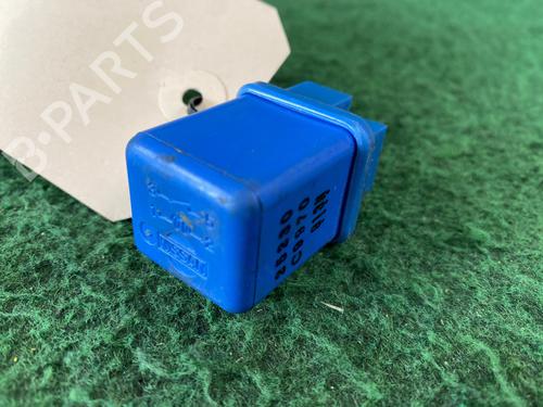 Used Control unit NISSAN PRIMERA (P10) 1.6 (90 hp) 11699983