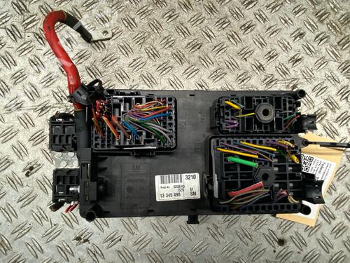 Fuse box OPEL INSIGNIA A (G09) 2.0 CDTI (68) | BP30975249E1