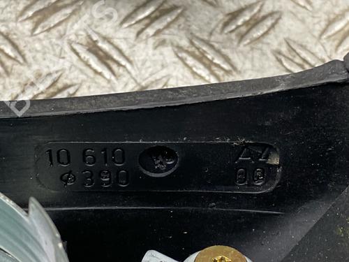 Steering wheel MERCEDES-BENZ E-CLASS (W124) E 220 (124.022) | BP36808755C49 - Image 3