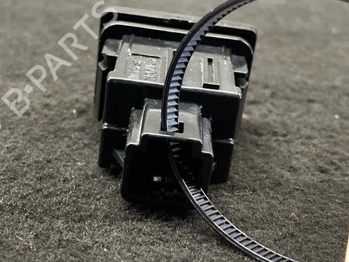 Switch TOYOTA RAV 4 III (_A3_) 2.2 D 4WD (ALA30_, ALA30R) | BP33845261I30 - Image 4