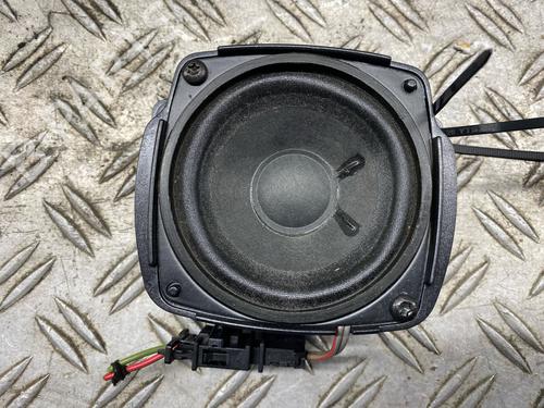 Used Speaker AUDI A8 D3 (4E2, 4E8) 4.2 TDI quattro (326 hp) 29917885