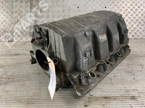 Used Intake manifold BMW 7 (E65, E66, E67) 745 i, Li (333 hp) 10957565