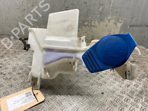 Used Windscreen washer tank Windscreen washer tank VW PASSAT B6 (3C2) 2.0 BlueTDI (143 hp) 36433386 36433386