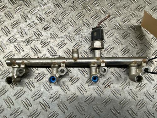 Einspritzleiste MERCEDES-BENZ C-CLASS T-Model (S204) C 180 CGI (204.249) | BP30698625M98