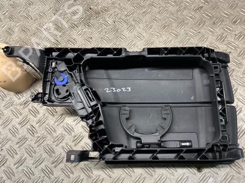 Armrest / Center console BMW 5 Touring (F11) 520 d | BP26604714I20 