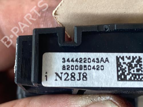 Switch DACIA SANDERO II TCe 90 (B8M1, B8MA, B8AC) | BP14833156I30 
