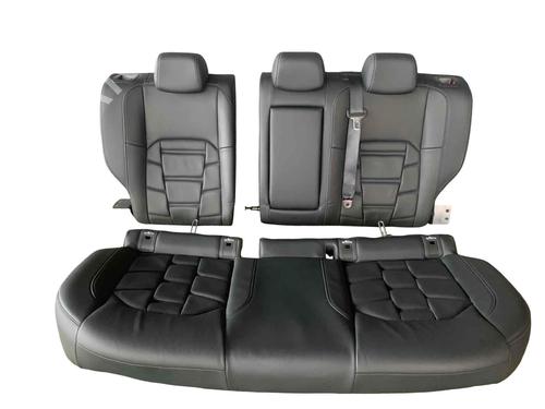 Sedile posteriore NISSAN QASHQAI II (J11, J11_) 1.3 DIG-T (160 hp) 30964087