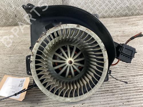 Heater blower motor VW POLO V (6R1, 6C1) 1.4 (6R1) | BP22771688M62 