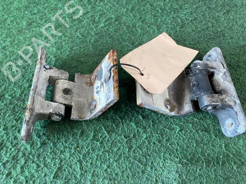 Used Hinge/Door check strap MERCEDES-BENZ S-CLASS Saloon (W108, W109) 250 S (108.012) (130 hp) 15493782