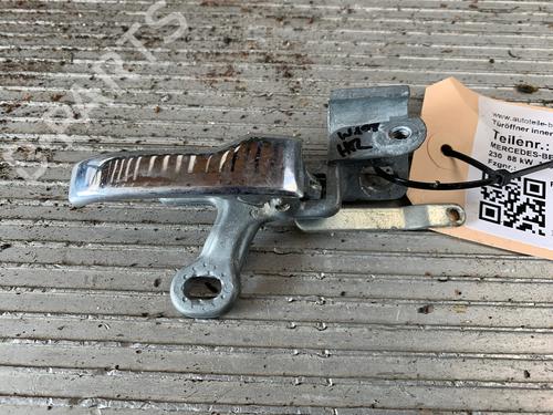 Used Rear right interior door handle MERCEDES-BENZ /8 (W114) 230.6 (114.015) (120 hp) 15550027