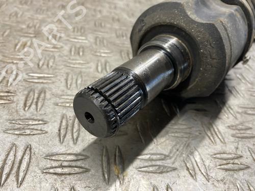 Right front driveshaft HYUNDAI SANTA FÉ II (CM) 2.2 CRDi 4x4 | BP27520444M39 