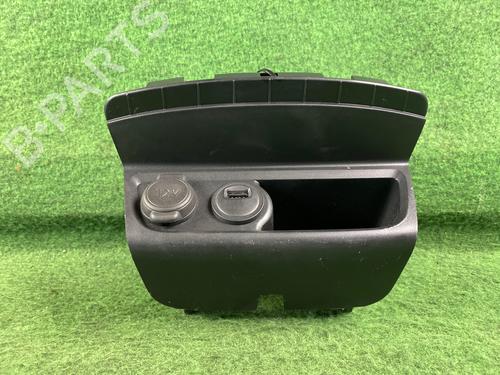 Used Cup/Object holder PEUGEOT 208 I (CA_, CC_) 1.2 PureTech 82 (82 hp) 15832505