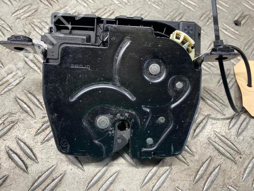 Used Tailgate lock BMW 5 Touring (F11) 520 d (184 hp) 26936859