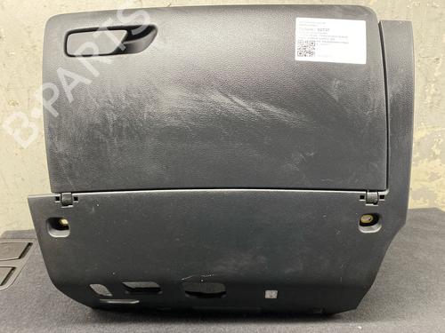 Glove box AUDI A3 Limousine (8VS, 8VM) 1.0 TFSI | BP32421155C95