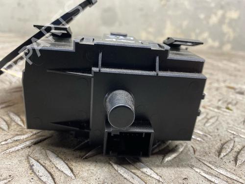 Headlight switch BMW 1 (E81) 116 i | BP29632714I24 