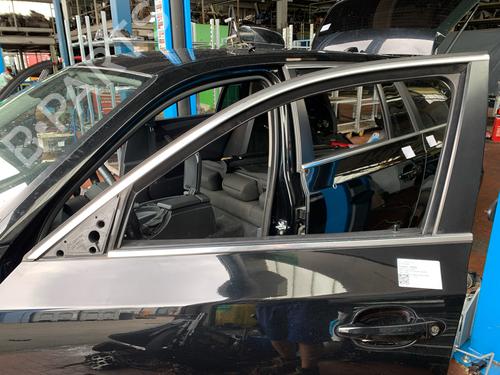Left front door BMW 5 Touring (E61) 520 d | BP19182051C2 