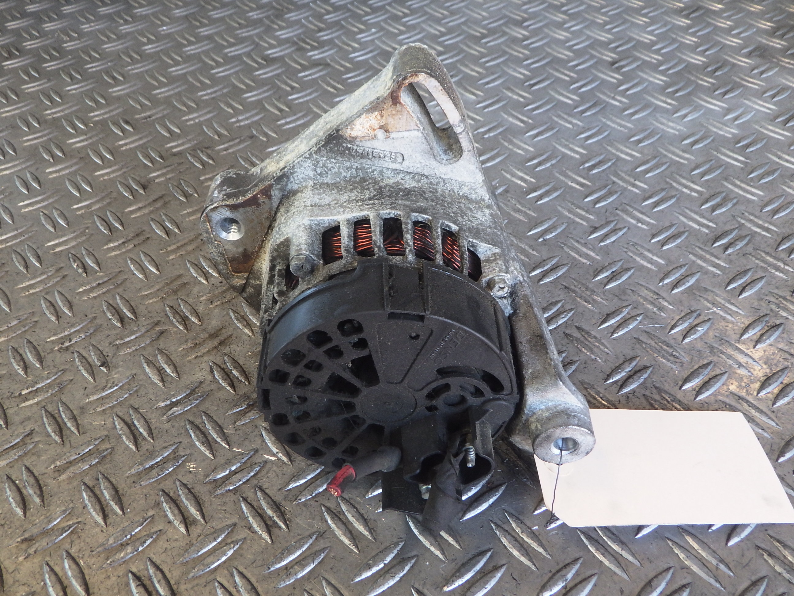 Alternateur FIAT PANDA (169_) 1.2 Natural Power (169.AXB1A) FIAT 0051700675 , 0051859042 Alternateur FIAT PANDA (169_) 1.2 Natural Power (169.AXB1A) FIAT 0051700675 , 0051859042