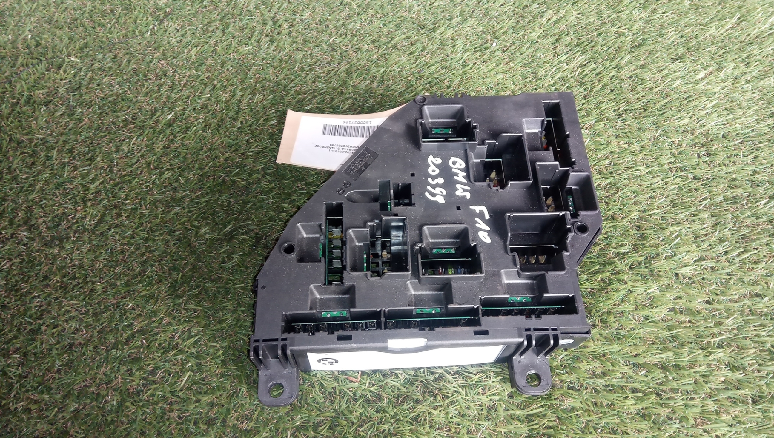 Fuse Box Bmw 5 F10 550 I 9234423 B Parts