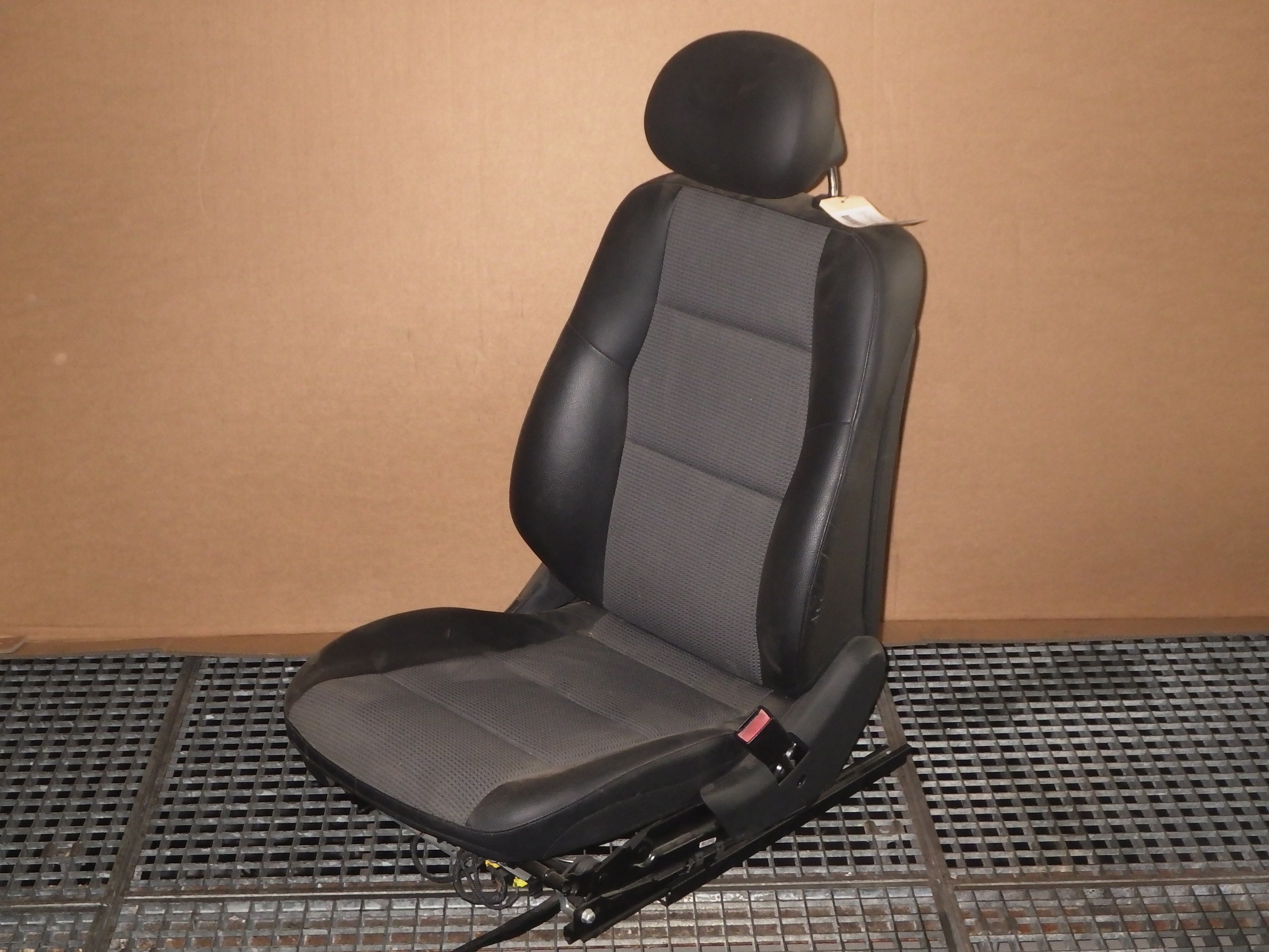 w203 seats