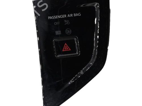 warning-switch-vw-polo-vi-aw1-bz1-ae1-2017-34615756 main image