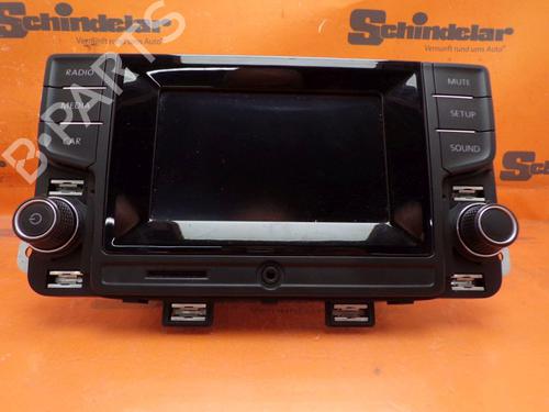Used Radio VW POLO V (6R1, 6C1) 1.4 TDI (75 hp) 24414488