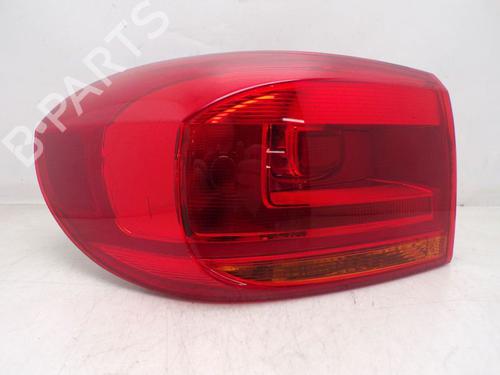Venstre Baklys VW TIGUAN (5N_) 2.0 TSI 4motion (180 hp) 33157141