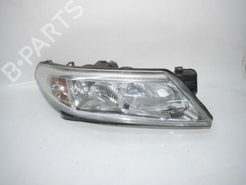 Højre forlygte RENAULT LAGUNA II Grandtour (KG0/1_) 2.2 dCi (KG0F, KG1N) (140 hp) 33139620