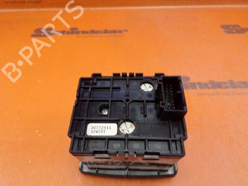 Headlight switch VOLVO C30 (533) D4 | BP24412985I24 