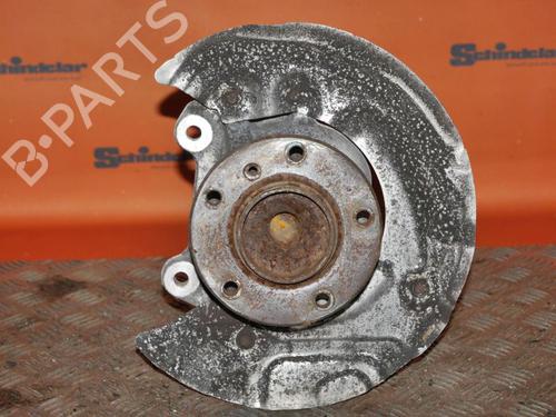 Used Right front steering knuckle BMW 3 Touring (E91) 320 i (170 hp) 32830790