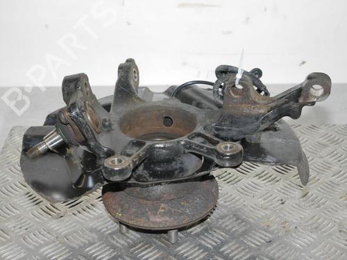 Right front steering knuckle LAND ROVER RANGE ROVER III (L322) 3.6 D 4x4 | BP24387716M26 