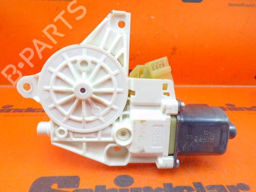 Left rear window motor MERCEDES-BENZ C-CLASS (W204) C 180 Kompressor (204.046) | BP24392847E23 