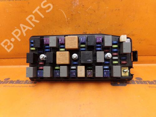 fuse-box-chevrolet-captiva-c100-c140-2006-32647467 main image